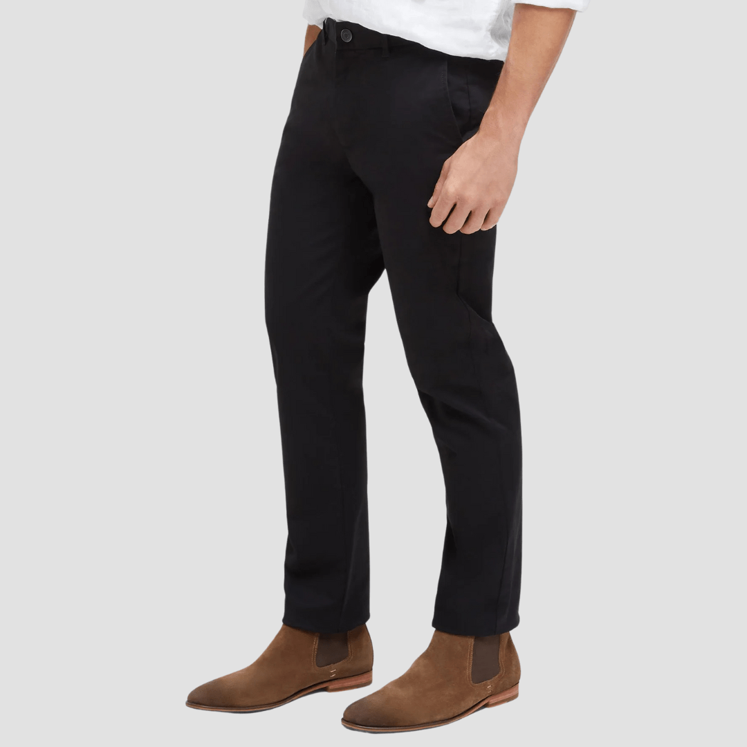 Howard Hudson Tailored Fit Brunswick Chino in Black