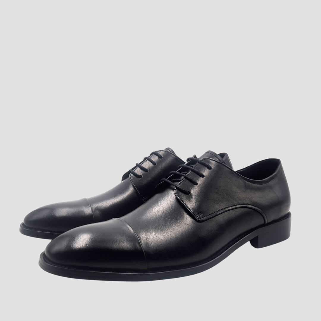 Martino Carolus Buffalo Leather Multi-Fit Shoe in Black FM77B