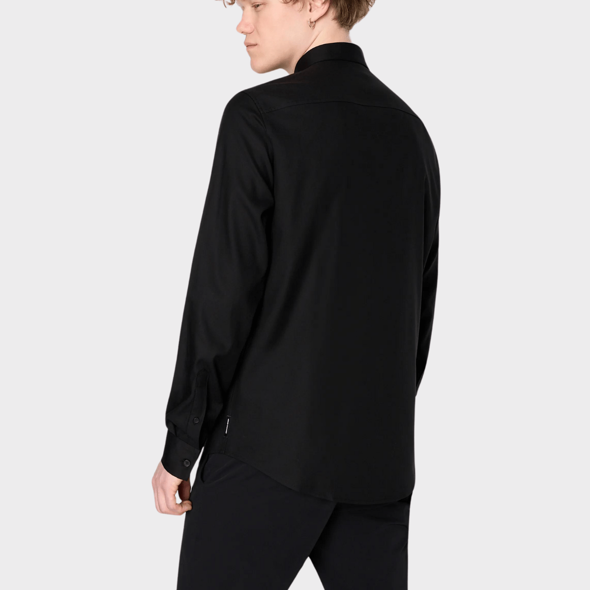 Back details of the Armani slim fit stretch cotton casual shirt