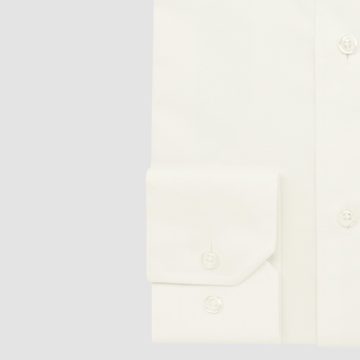 Men’s Classic Fit Brooke Business Shirt in Cream.