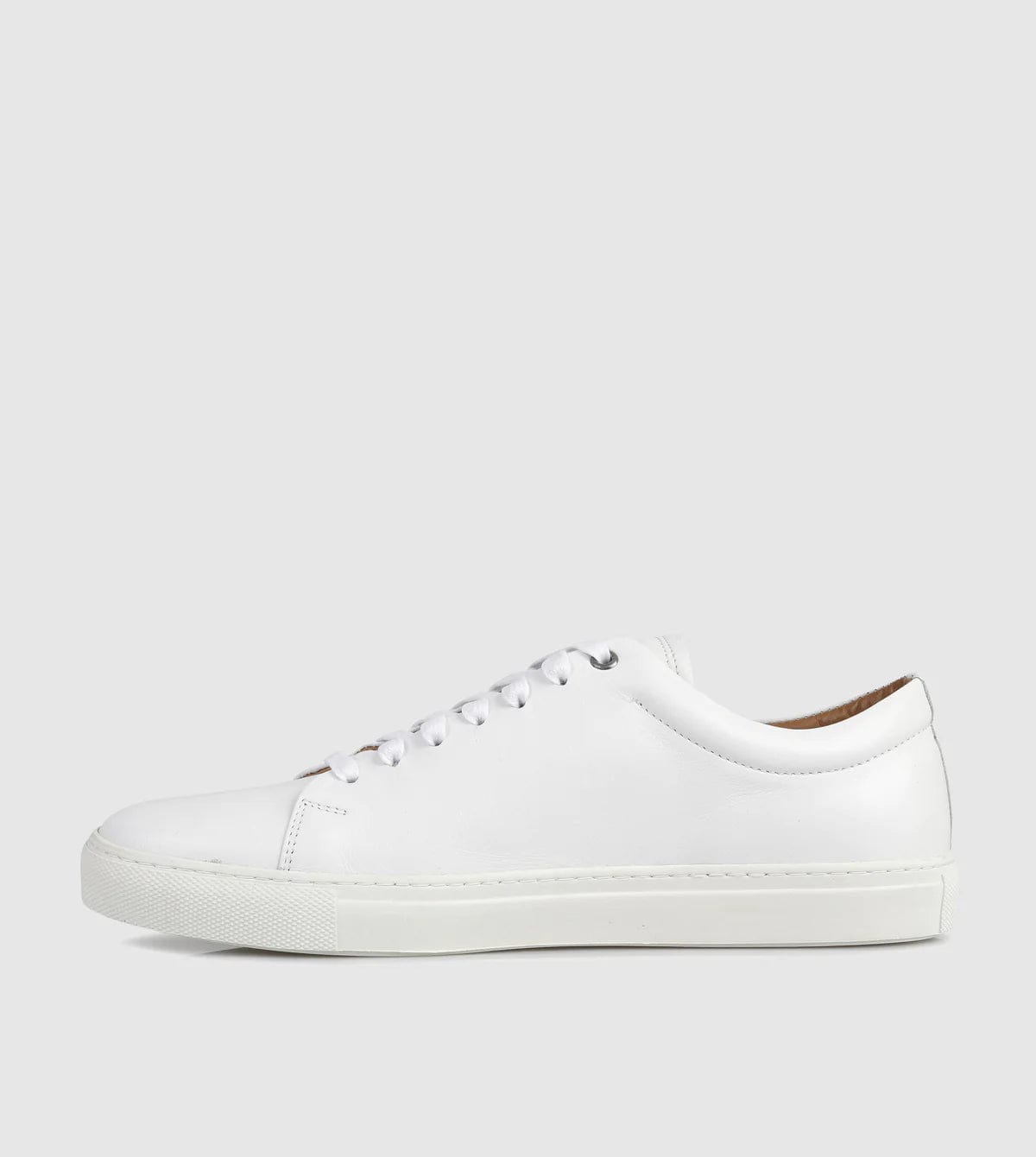 Brando Beamer Mens Leather Sneakers in White