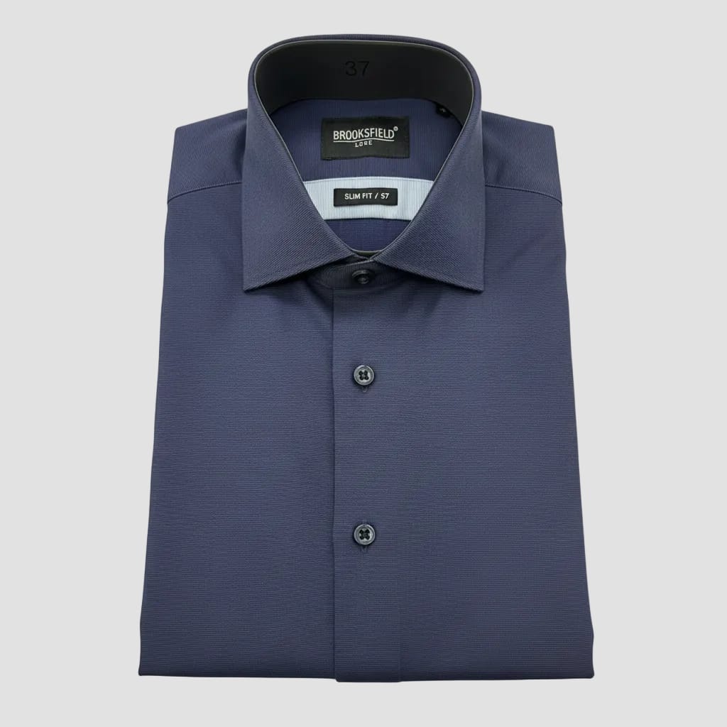 navy shirt
