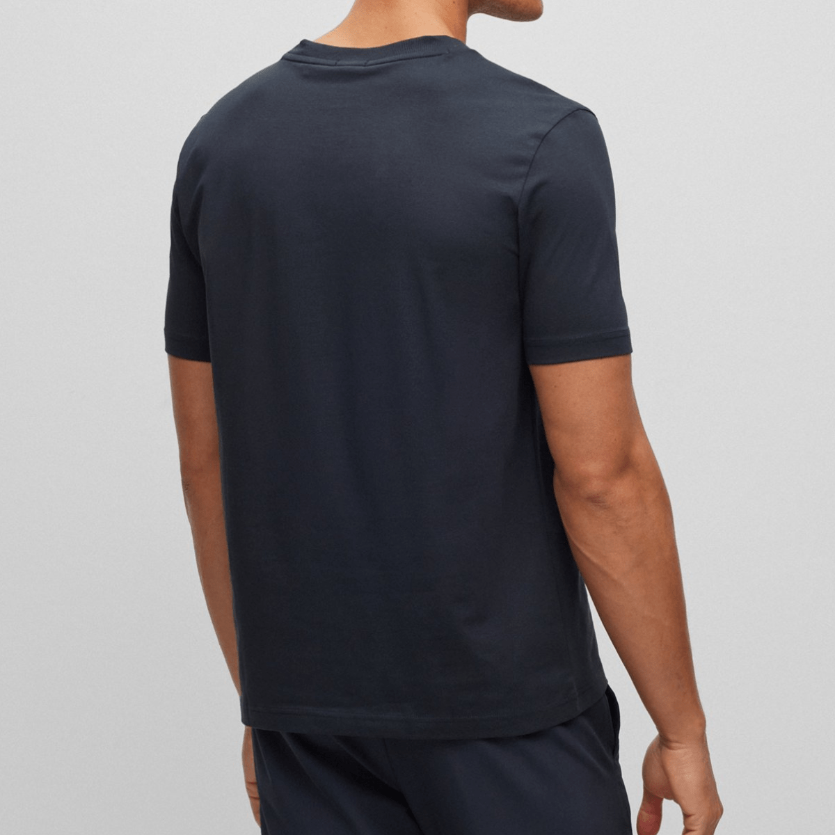 Hugo Boss Mens Tailored Fit Cotton Boss Logo T-Shirt in Dark Blue