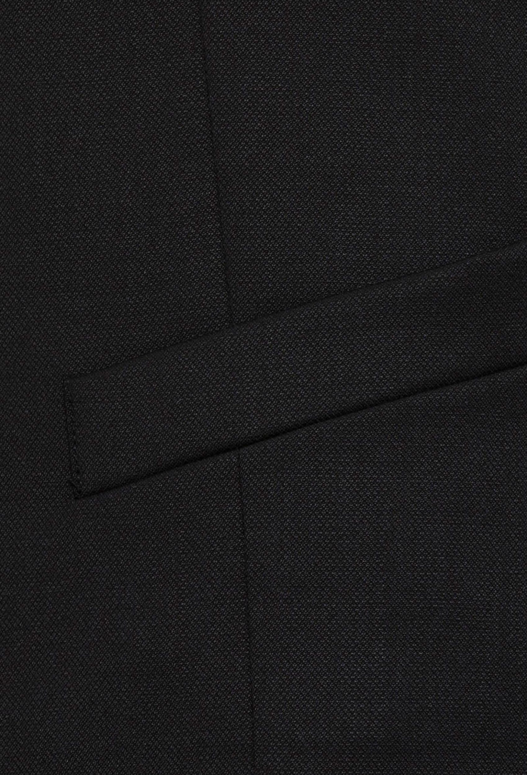 a close up of the flat pocket detail on the Joe Black slim fit mail vest in black pure wool F6447