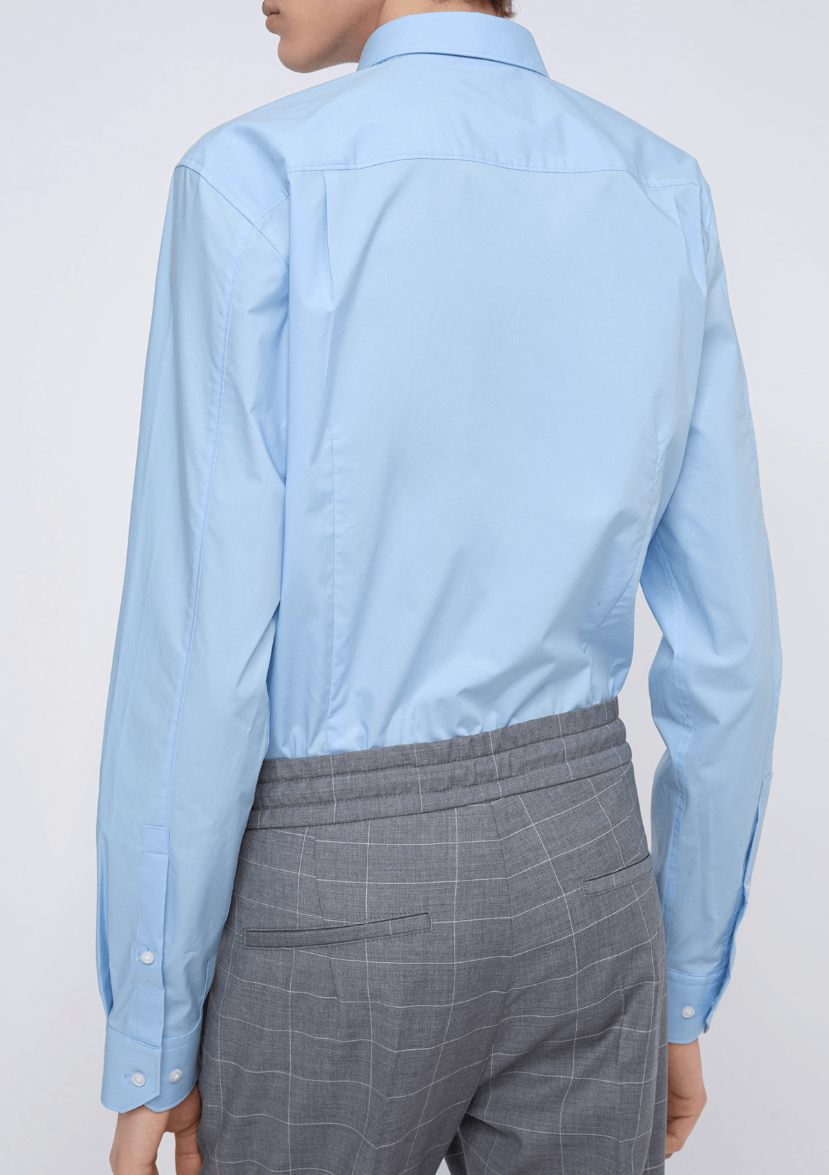 back view of the elisha mens shirt by hugo boss, a great staple for the business wardrobe