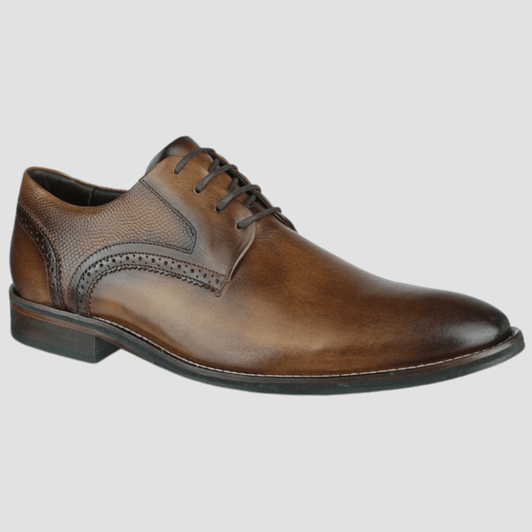 Brown leather dress shoe 