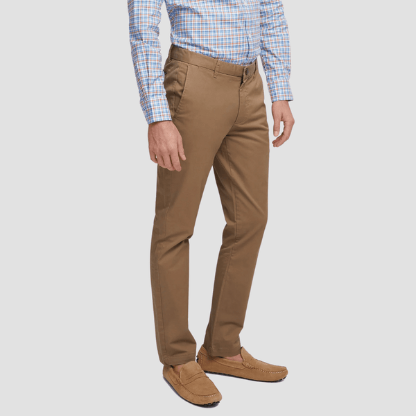 Howard Hudson Tailored Fit Brunswick Chino in Taupe