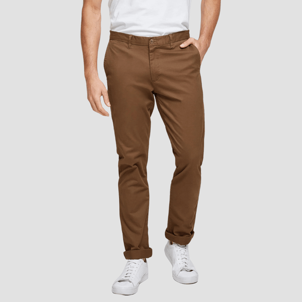 Howard Hudson Tailored Fit Brunswick Chino in Tobacco