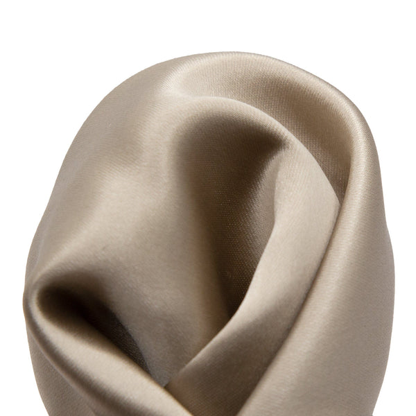 James Adelin Luxury Satin Weave Pocket Square in Taupe