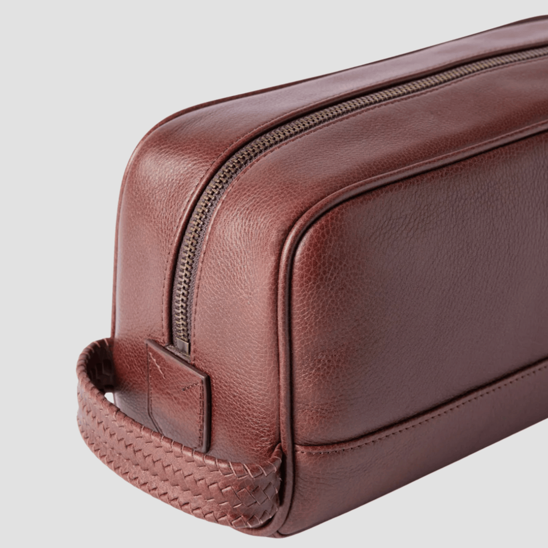 R.M. Williams Farrier Signature Washbag in Whiskey Leather - In Store Only