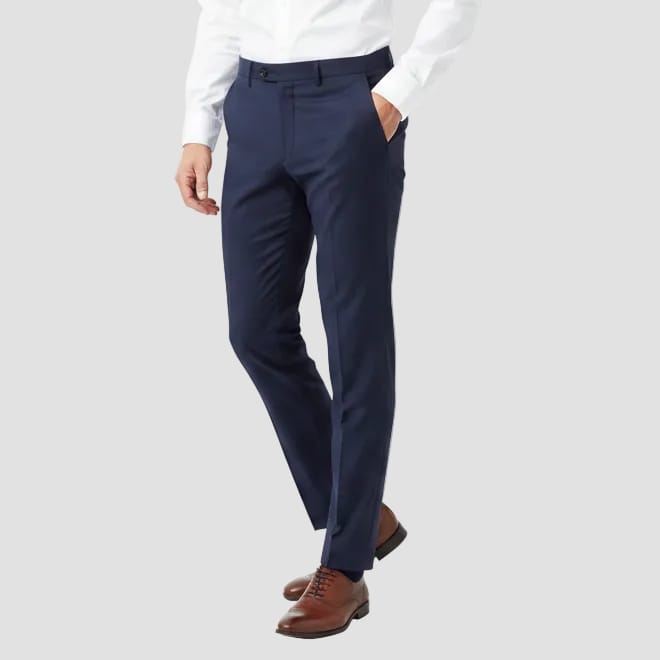 Boston’s Edward navy trousers in a slim fit with merino wool breathability and clean tailoring.