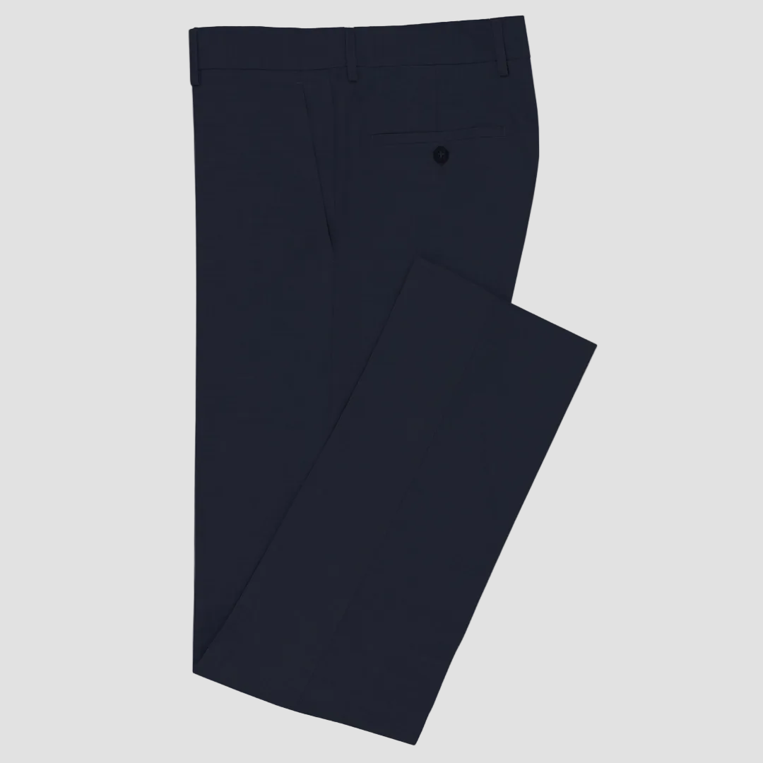 Boston’s Edward navy trousers in a slim leg with breathable merino wool and clean tailoring. 