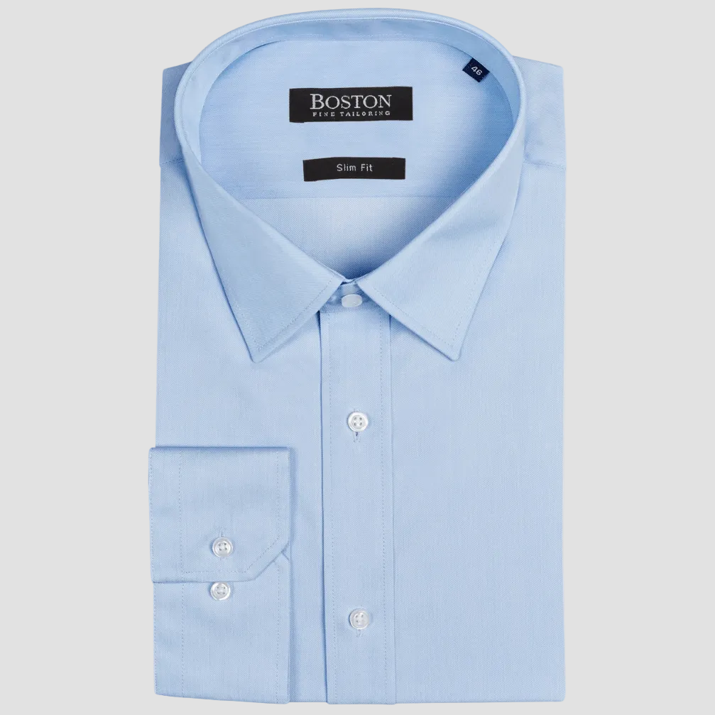 Boston’s Liberty blue business shirt in a modern slim fit with classic collar and tailored darts. 