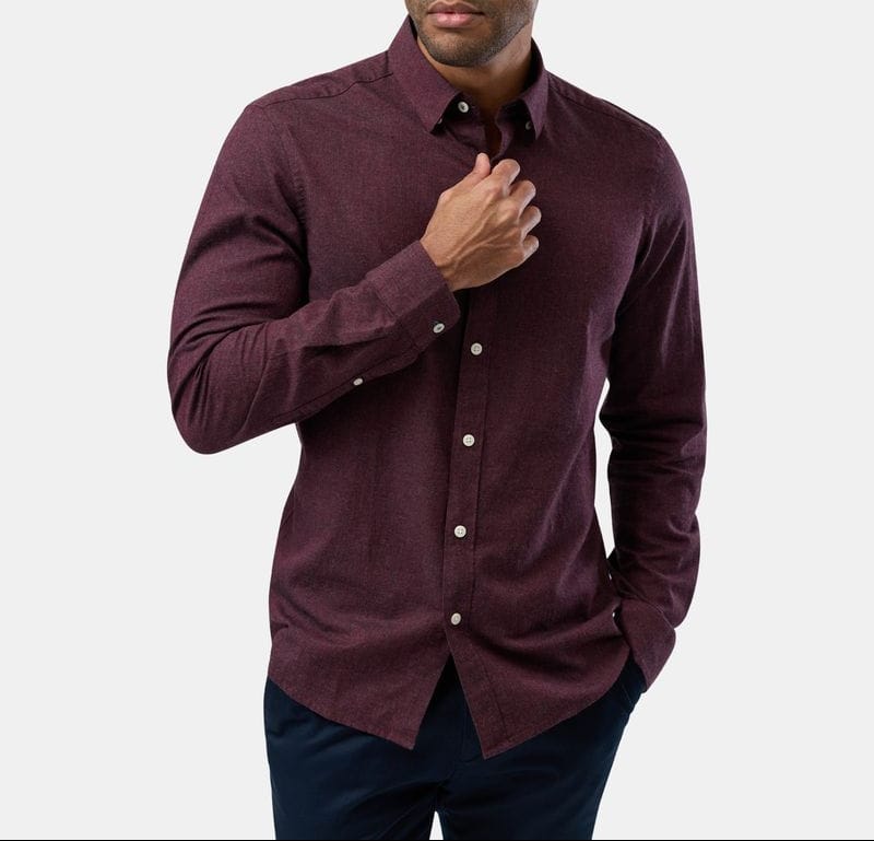 Men’s burgundy casual shirt by Brooksfield in 100% cotton. 