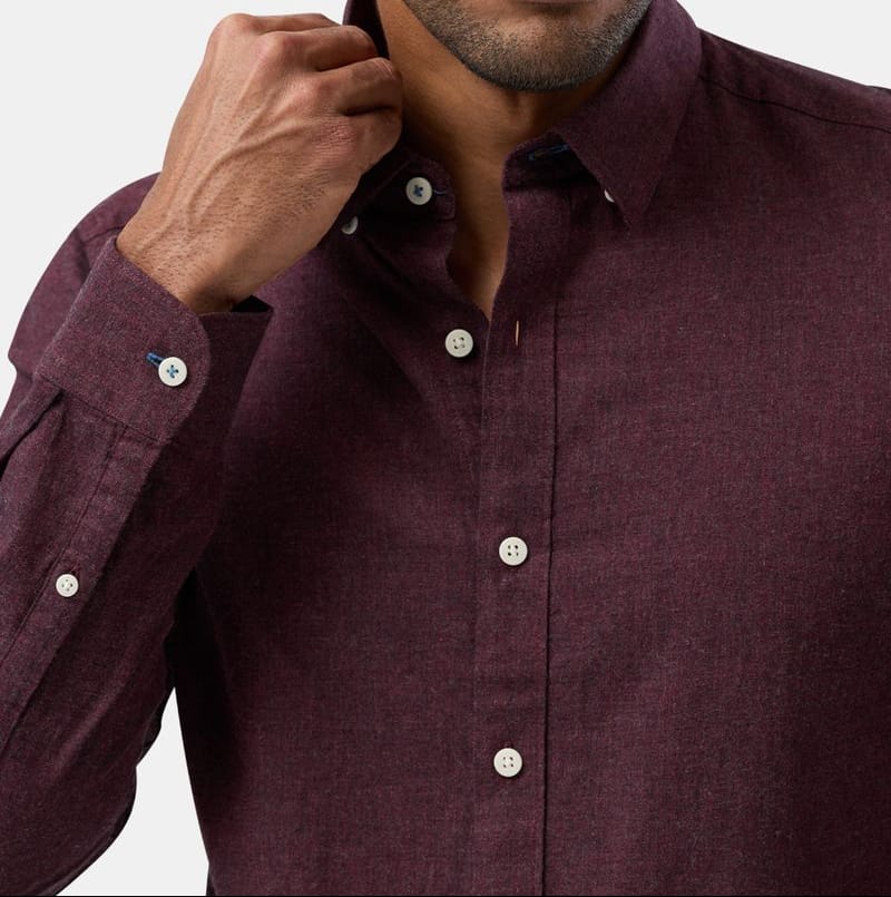 Men’s burgundy casual shirt by Brooksfield in 100% cotton. 