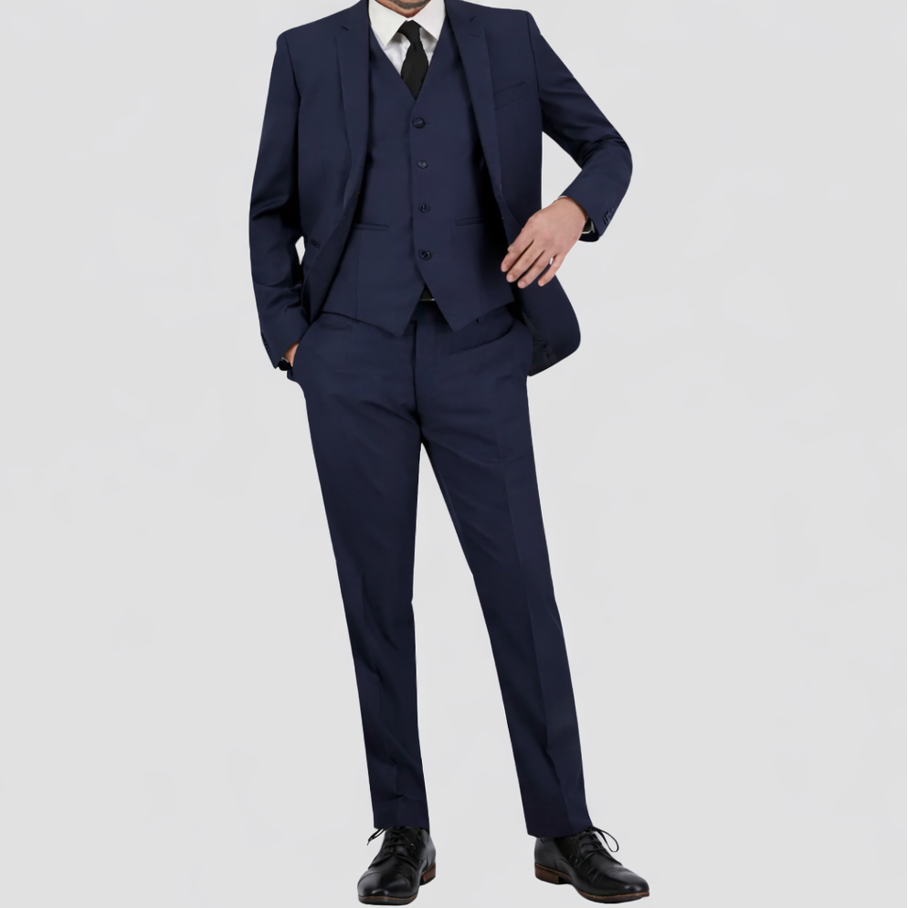 Bruton’s Jose Jadestone slim‑fit charcoal‑blue houndstooth suit with performance finish, tailored jacket and trousers.