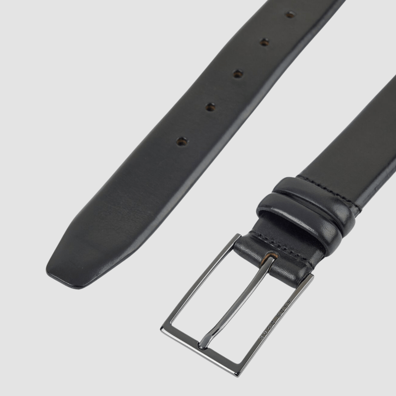 Hugo Boss Carmello Mens Leather Belt with Gunmetal Hardware in Black