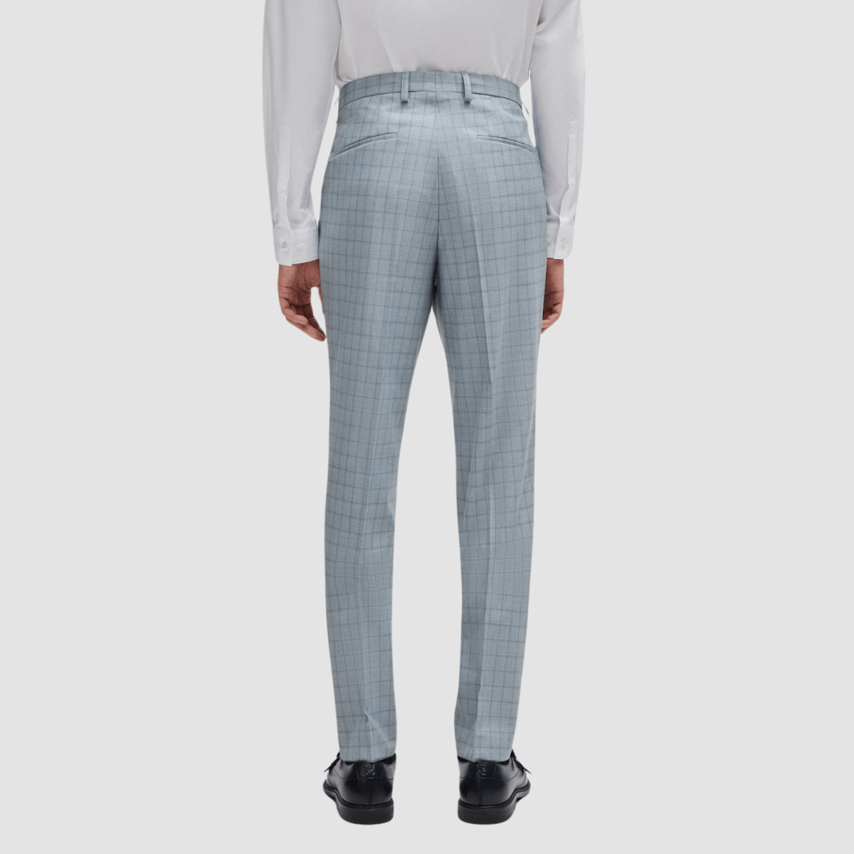 Hugo Boss Henry Getlin 232X Suit in Pastel Blue