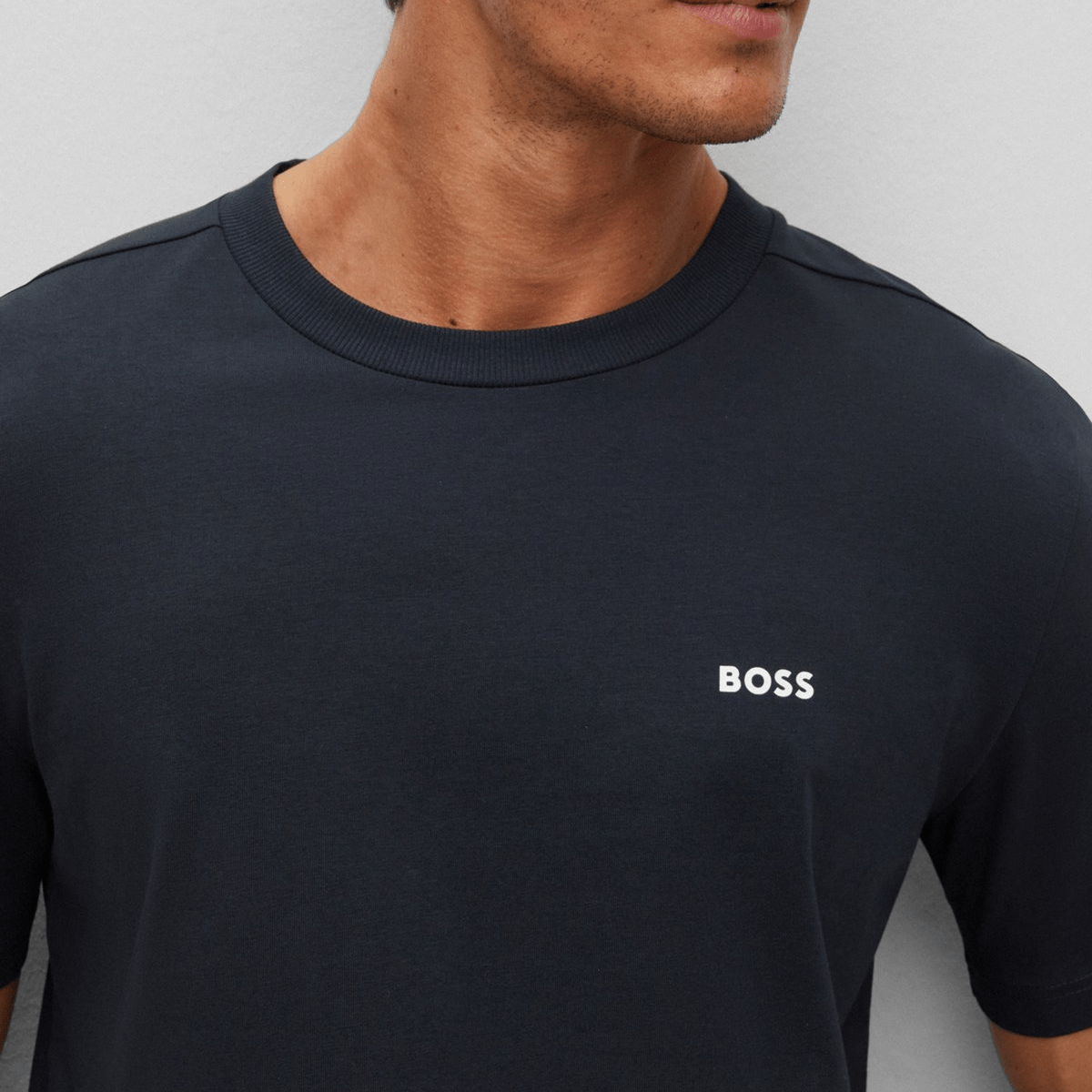 Hugo Boss Mens Tailored Fit Cotton Boss Logo T-Shirt in Dark Blue