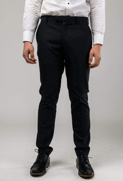 a front view of the Aston slim fit colton trouser in black pure wool A0137122T