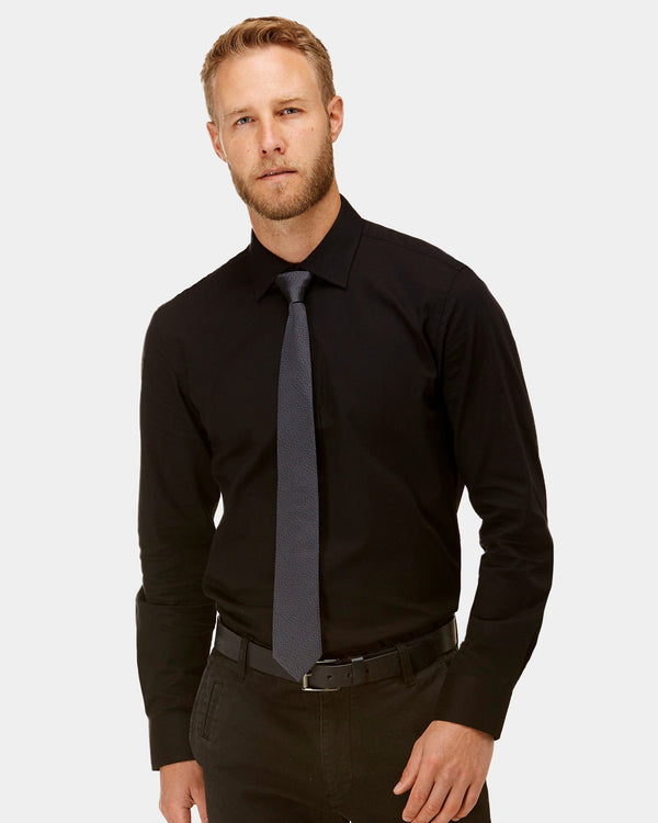 mens classic fit staple business shirt in black with a charcoal tie