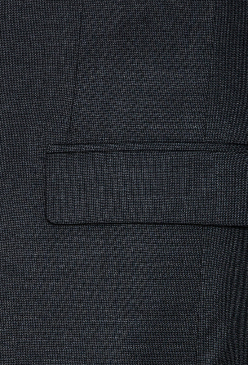 A close up view of the flat pocket detail on the Joe Black slim fit sergeant suit in charcoal pure wool FJD899