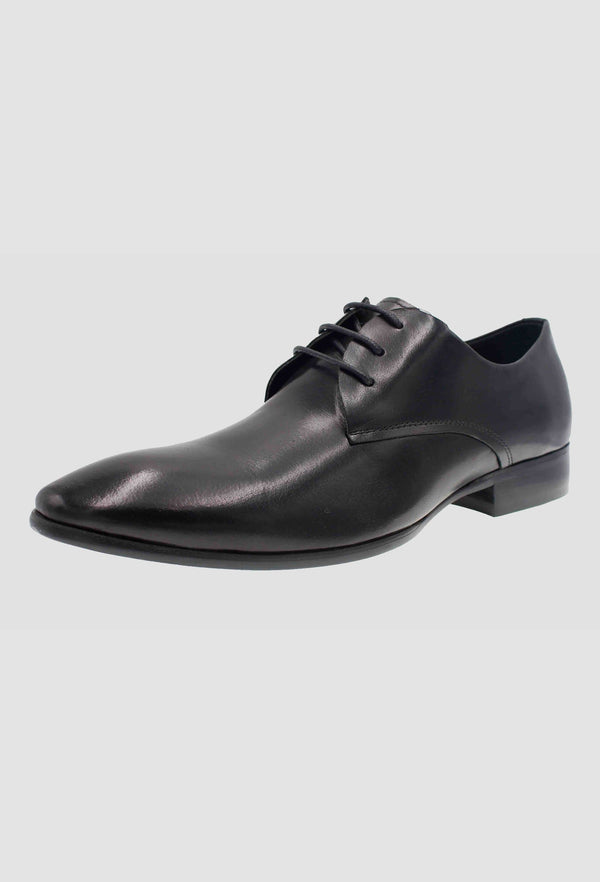 a side view of the martino carolus leather lace up shoe in black FM194B