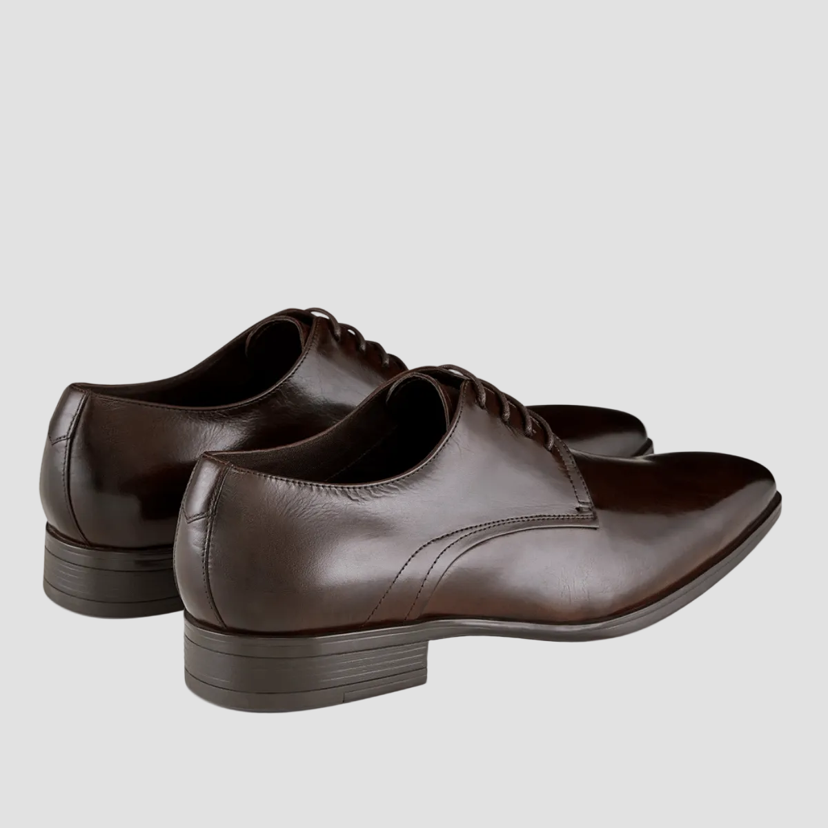 mens markus leather dress shoes with rubber soles and a rich brown colour