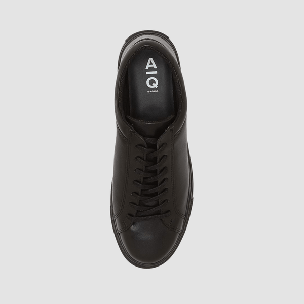 top view of the mens leather sneaker the timo in black