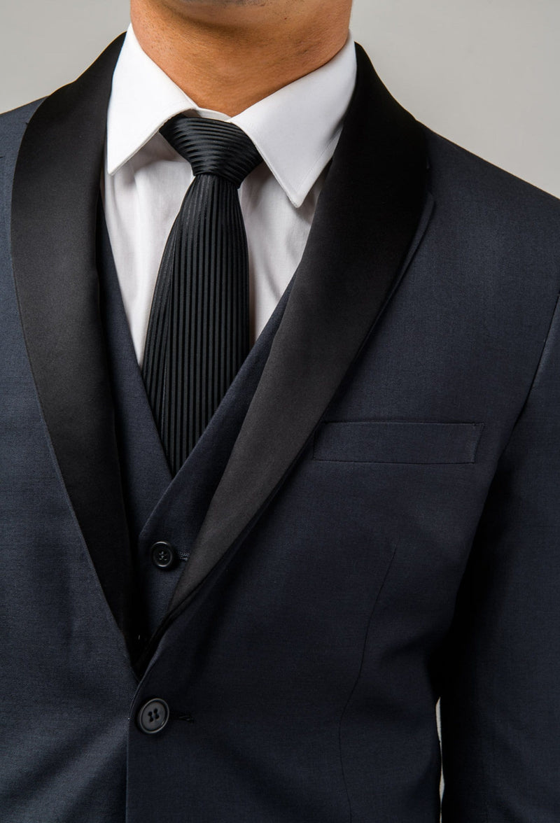 A close up of the removable satin shawl collar on the Aston slim fit laneport suit in charcoal A029301S
