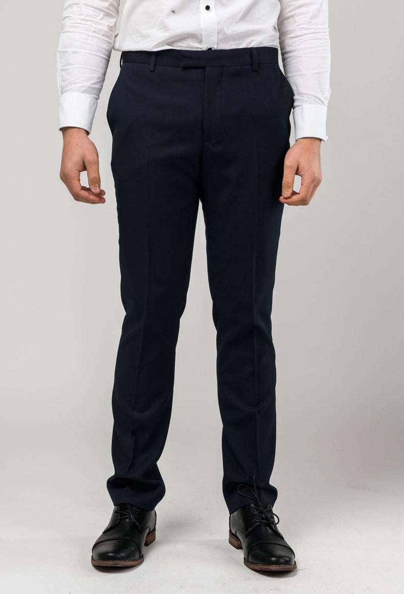 A front on view of the Aston slim fit laneport trouser in navy A049301T