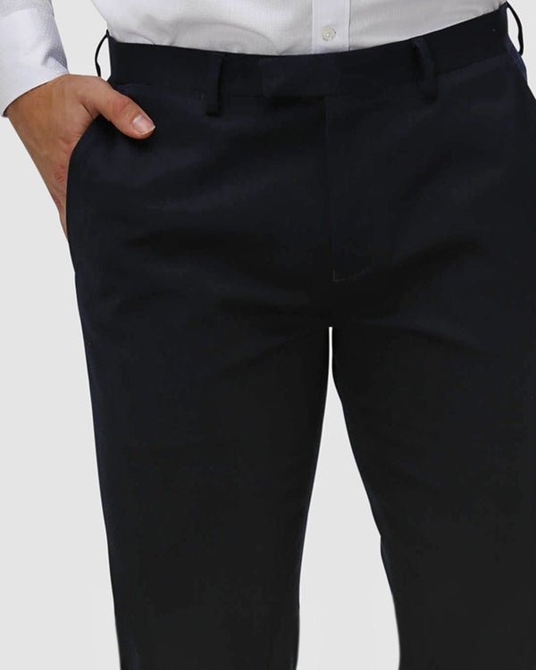 zip and fastener on the brooksfield mens chino pants in navy blue 