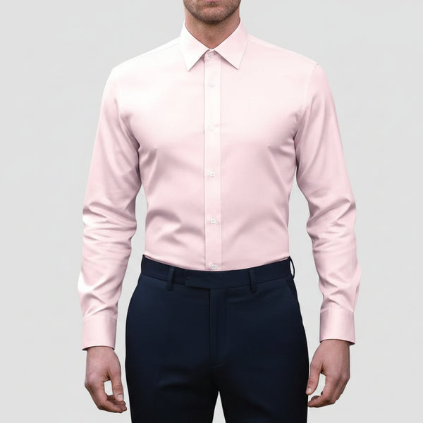 Boston’s Liberty pink business shirt in a modern slim fit with classic collar and tailored darts. 