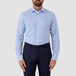 front view of the calssic fit bentleigh shirt in blue check