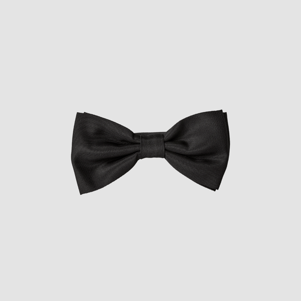 mens black bow tie with a pre tied design in a satin finish 
