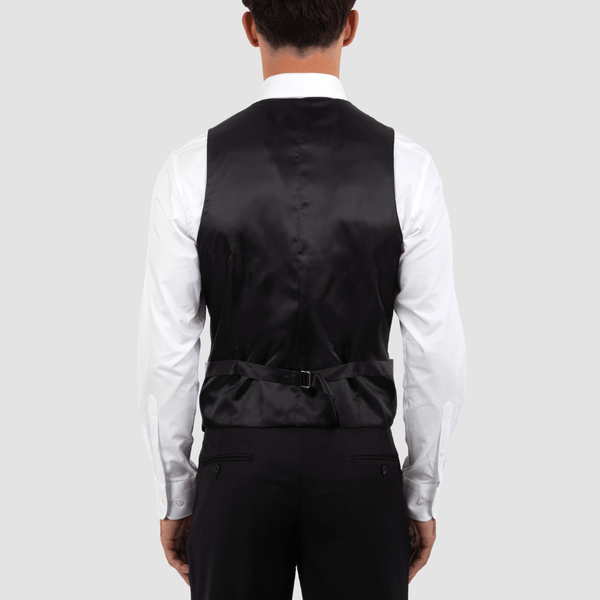 the back adjuster strap of the Cambridge slim fit taurus mens vest in black