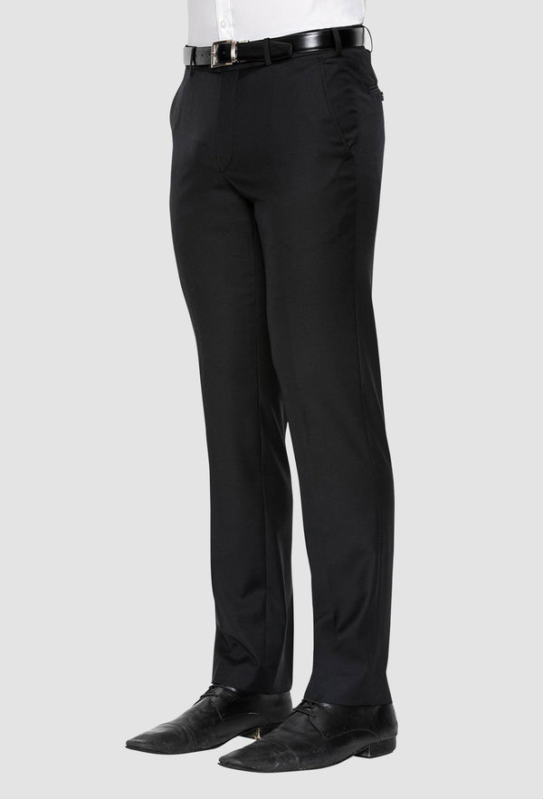 a sidet on view of the cambridge jett mens trouser in black F262 showing the side pocket details