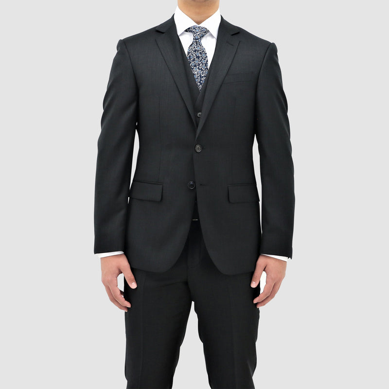 daniel hechter classic fit michel suit in black pure wool STDH101 showing the front jacket shape and lapel detail