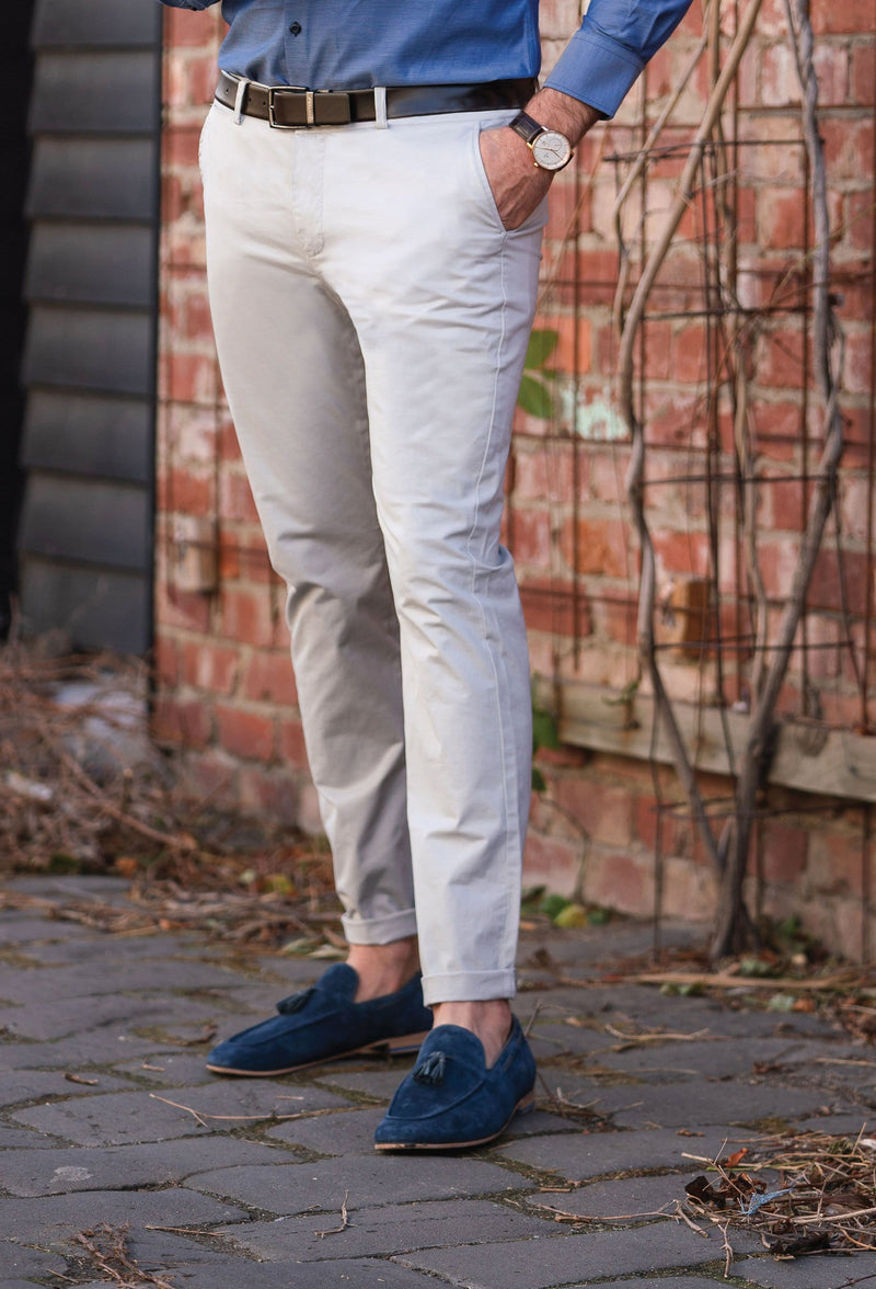 a model wears the daniel hechter slim fit cotton stretch chino in light grey
