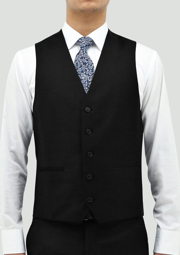 the ftont view of the daniel hechter ryan black mens waistcoat in STD106-01