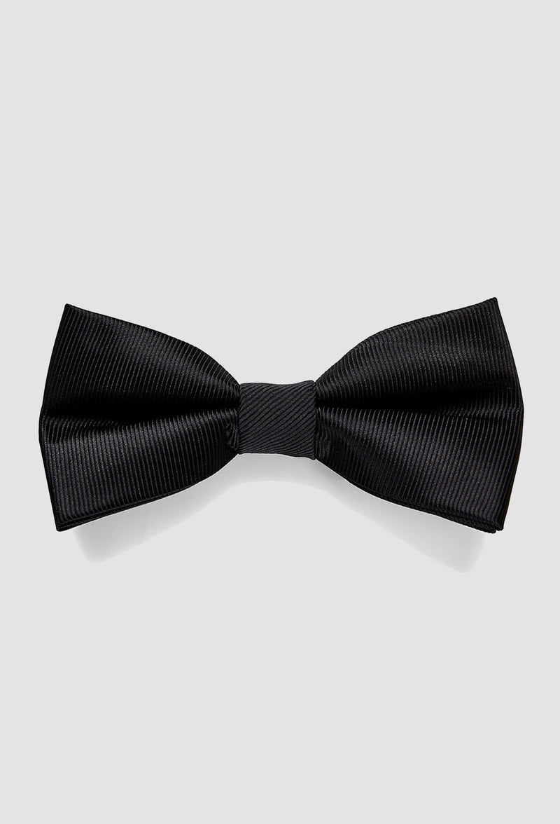 a black grosgrain fabric bow tie by gibson suits