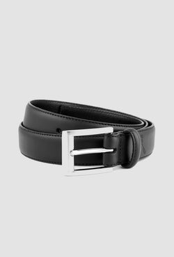 A close up view of the Joe Black ranger belt in black leather PJAZ000057