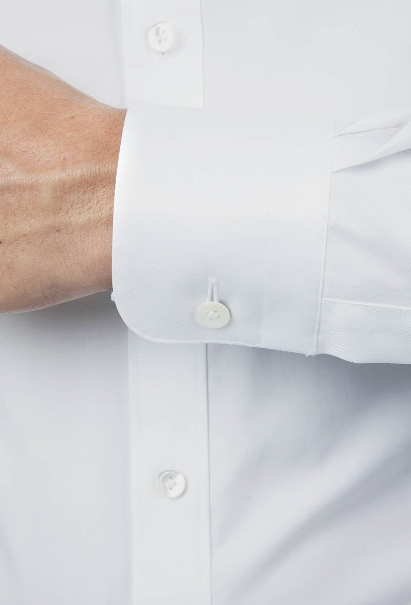 A close up view of the Joe Black slim fit pioneer shirt in white pure cotton FCE300
