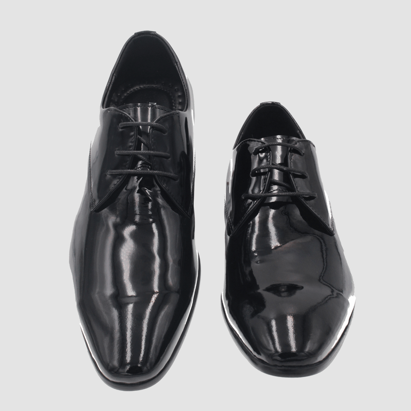 A mens dress shoe with an elevated style. Wear this as a wedding suit shoe or with a formal tuxedo for events. 