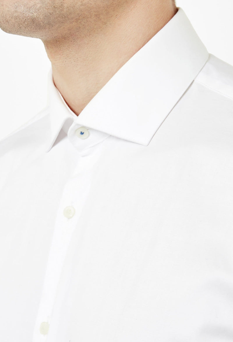 a close up view o the Ted Baker slim fit rosest shirt in white cotton 2RA6899